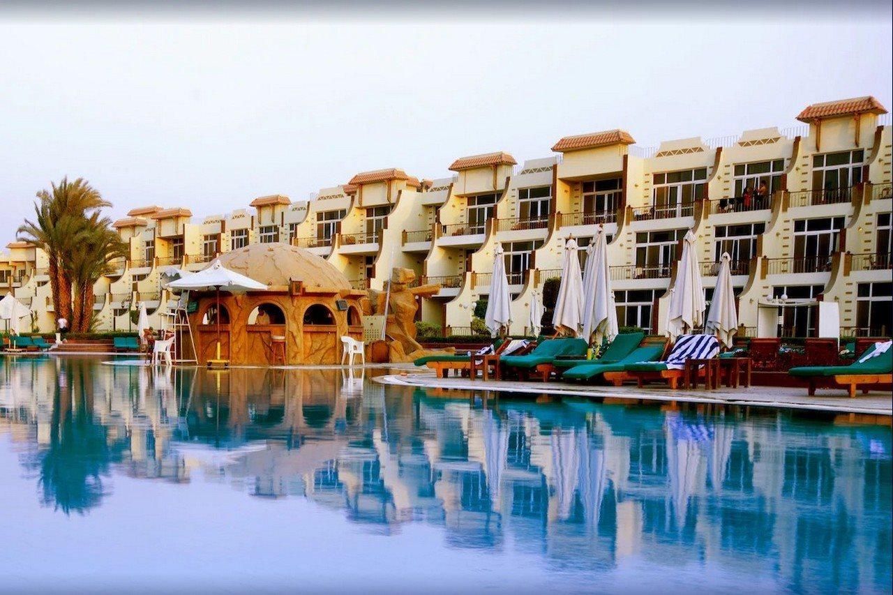 Cataract Pyramids Resort Kafret el-Gabal Extérieur photo