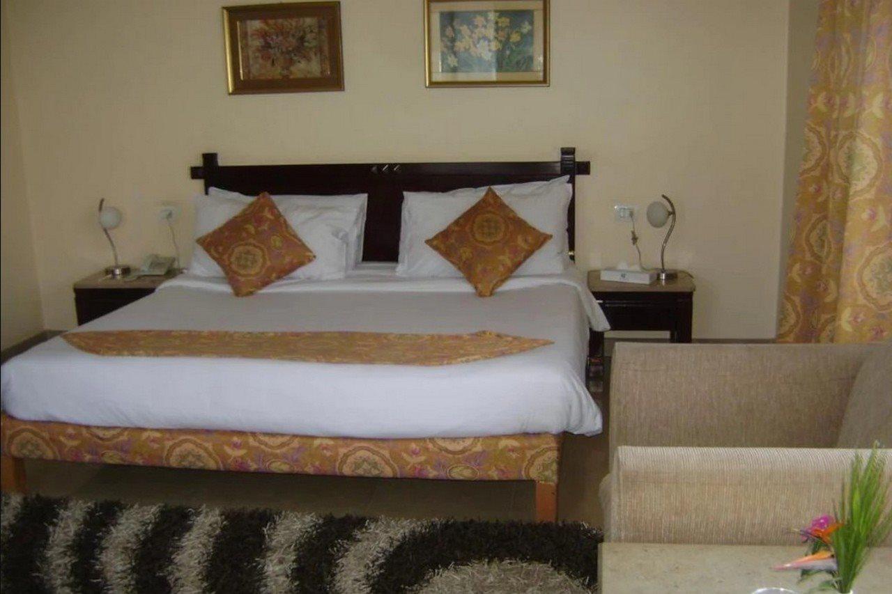 Cataract Pyramids Resort Kafret el-Gabal Extérieur photo